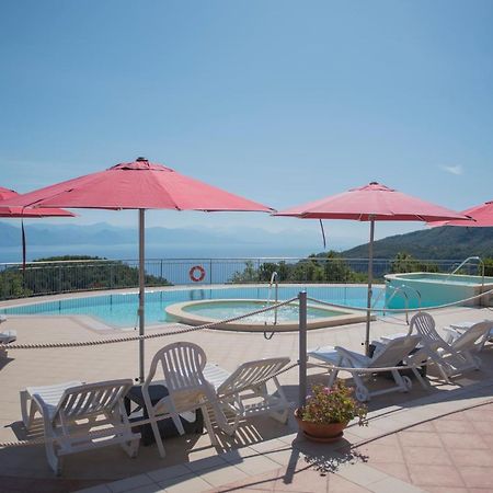 Hotel Caluna Charme San Giovanni a Piro Eksteriør bilde