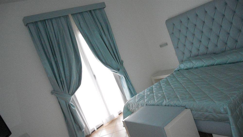 Hotel Caluna Charme San Giovanni a Piro Eksteriør bilde